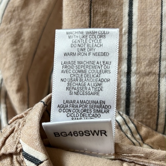 BCBGMAXAZRIA TAN AND BLACK PINSTRIPED SHORTS Sz 6 Symone Linen The Short Shorts - Picture 7 of 8